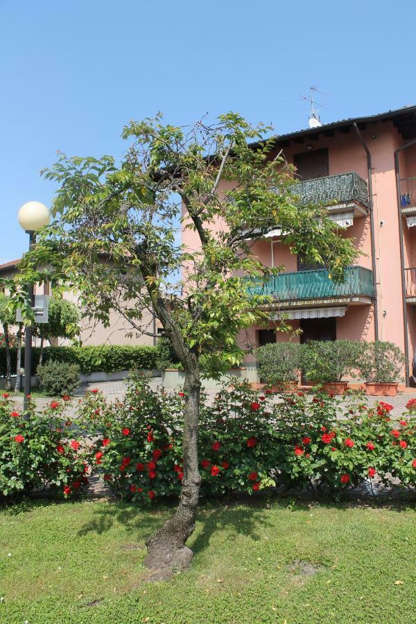 Indesenzano Apartment Дезенцано-дель-Гарда Экстерьер фото