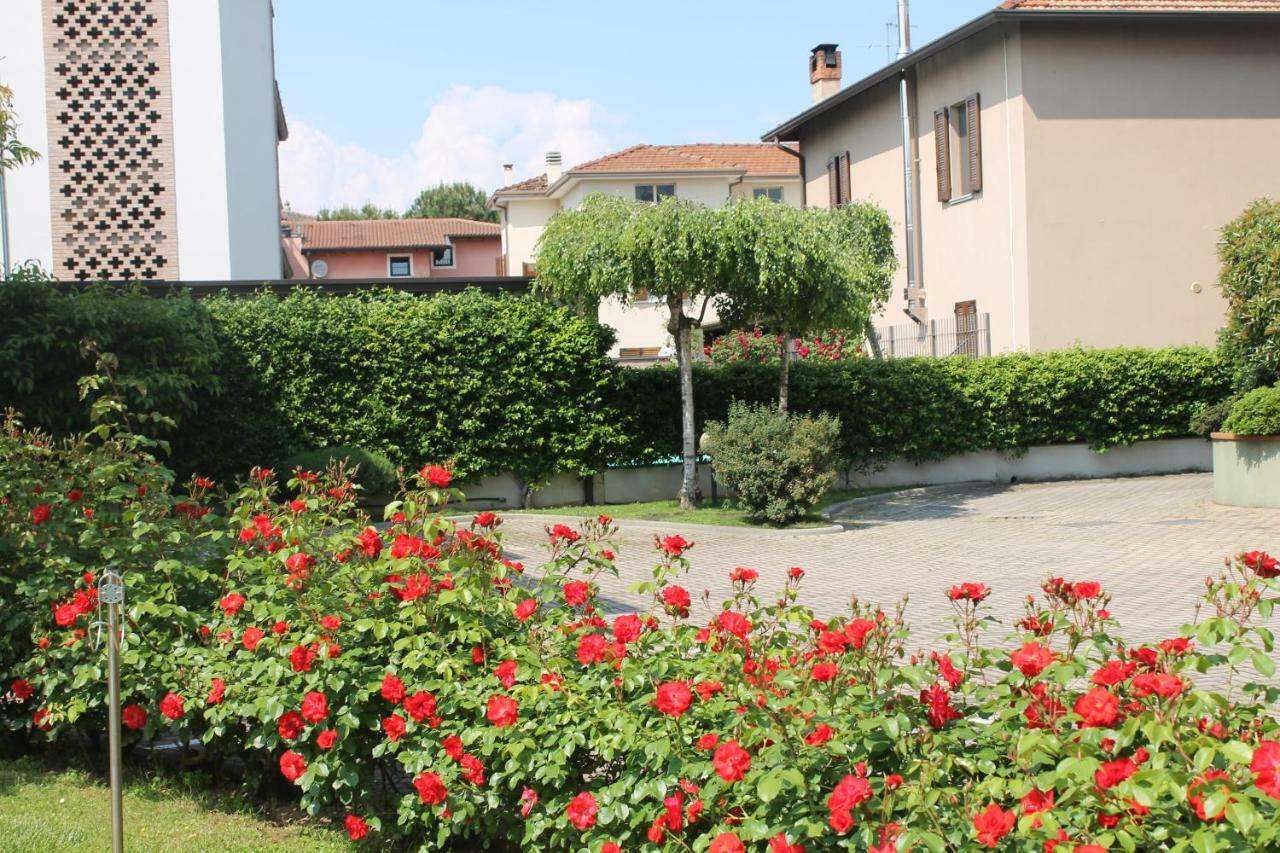 Indesenzano Apartment Дезенцано-дель-Гарда Экстерьер фото