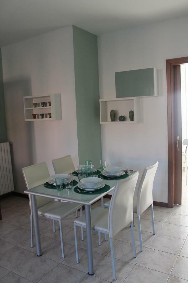 Indesenzano Apartment Дезенцано-дель-Гарда Экстерьер фото
