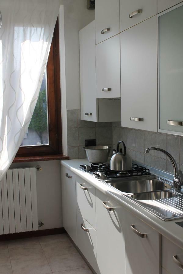 Indesenzano Apartment Дезенцано-дель-Гарда Экстерьер фото